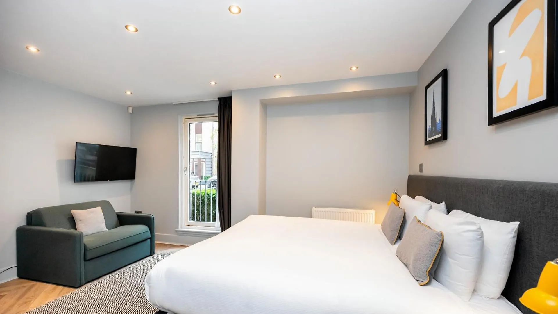 Staycity Aparthotels Edinburgh West End